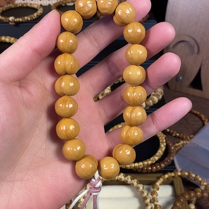 紫金鼠吊坠屁桃肌理纹
