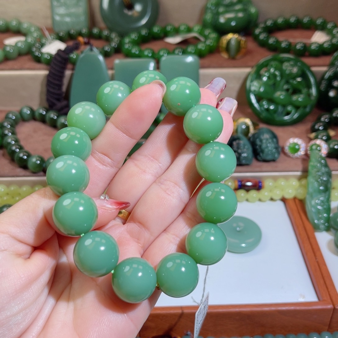 和田玉（碧玉）手链未镶嵌陌*城