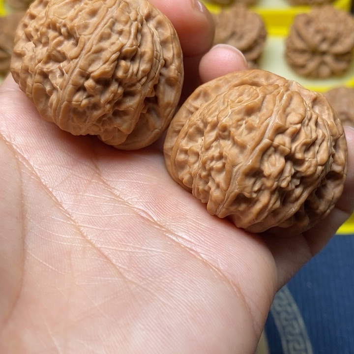文玩核桃白狮子42