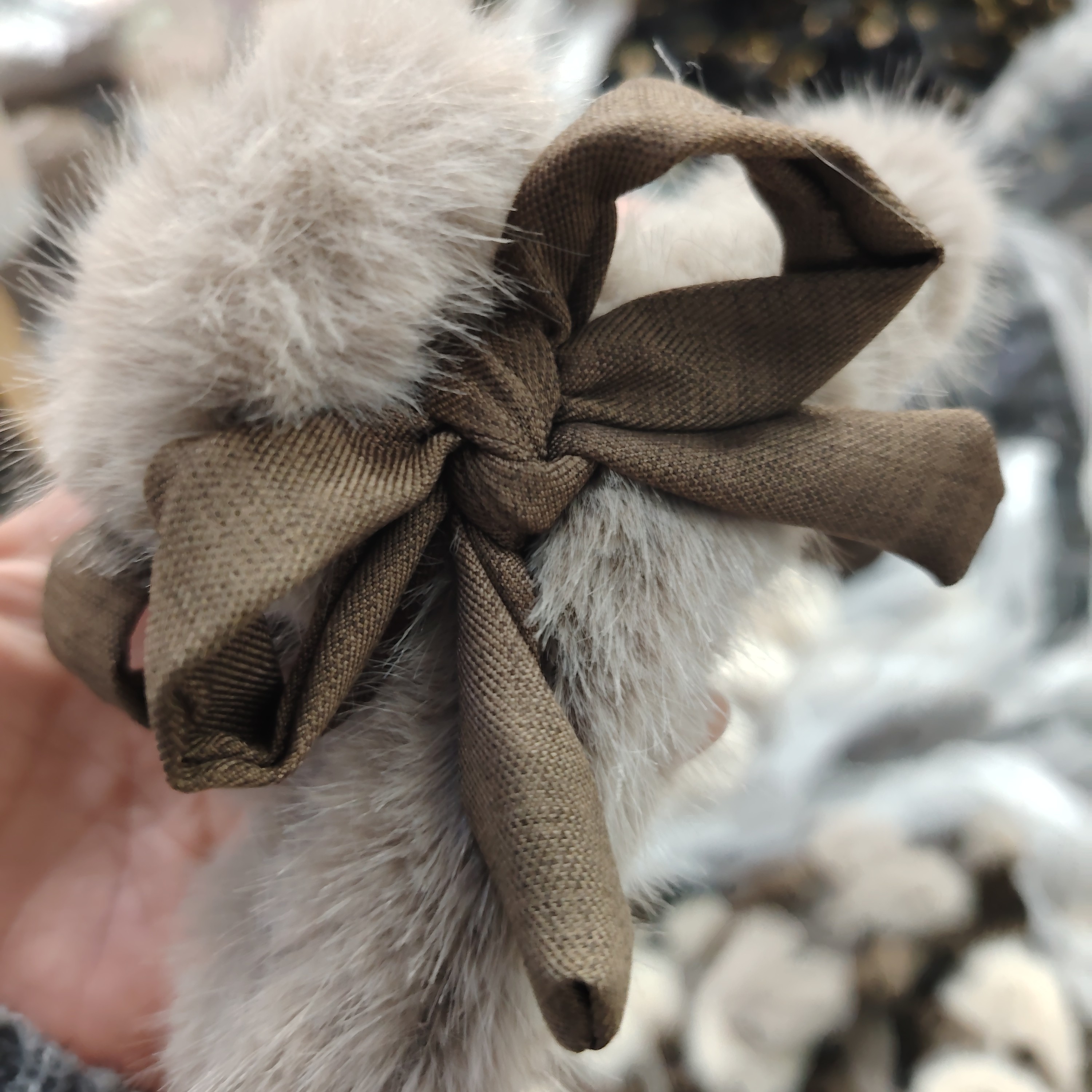 韩版东大门秋冬蝴蝶结毛绒抓夹女后脑勺盘发鲨鱼夹气质发饰头饰