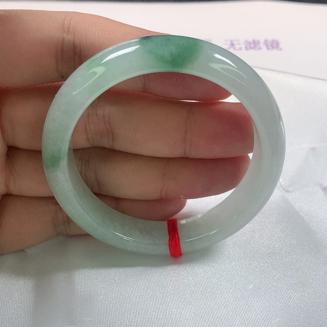 翡翠手镯未镶嵌343号