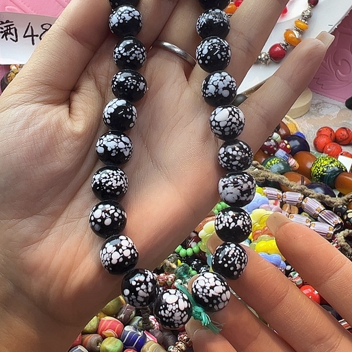 琉璃颈饰尼泊尔琉璃