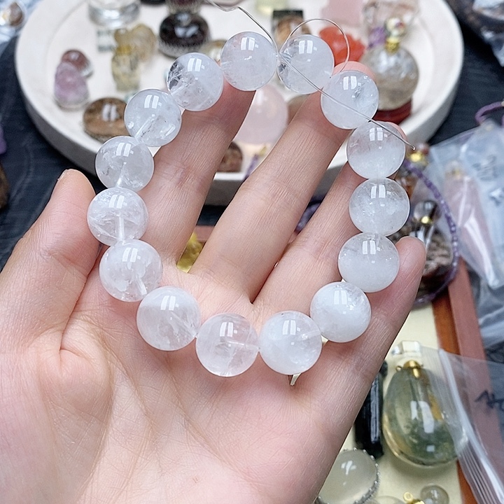 未镶嵌手链水晶?**赋