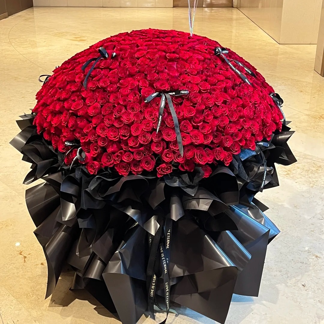 999朵红玫瑰巨型花束鲜花速递全国同城店配送女朋友生日求婚礼物