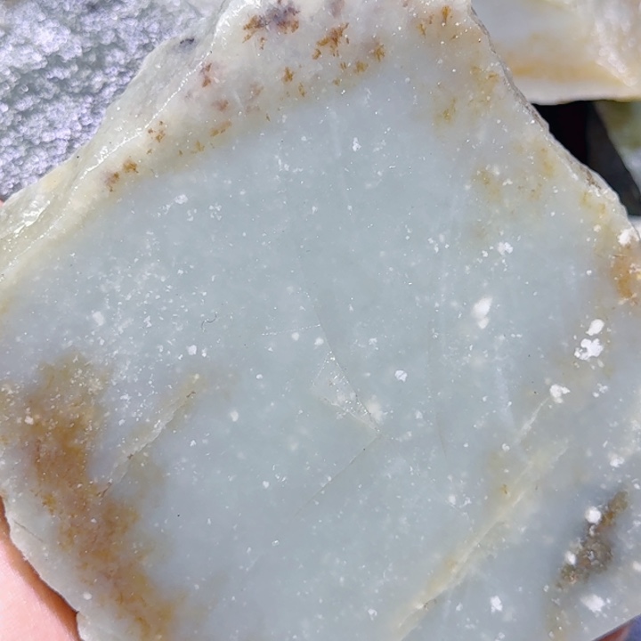 和田玉未镶嵌珠宝半成品