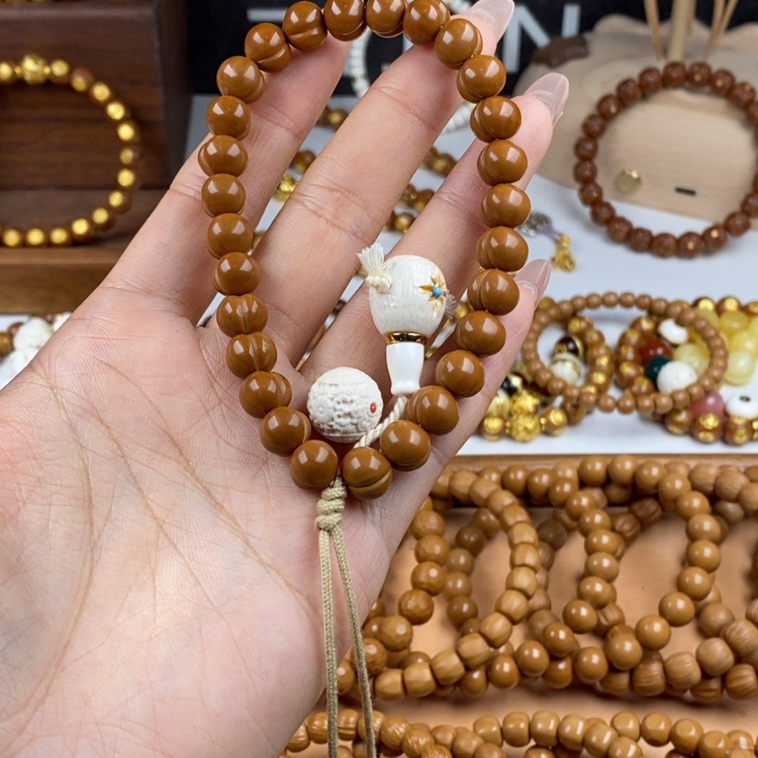 吊坠猴头核桃小*盖屁桃