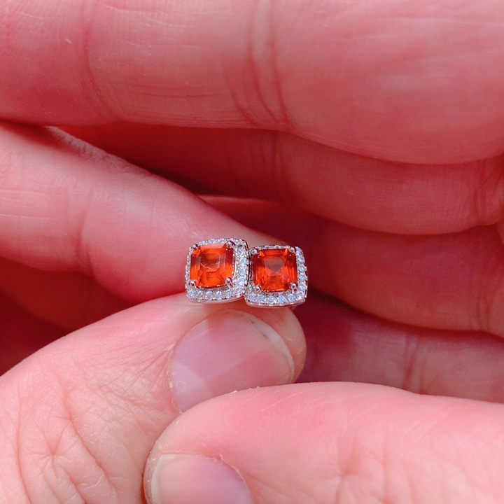 石榴石耳钉银S925镶嵌