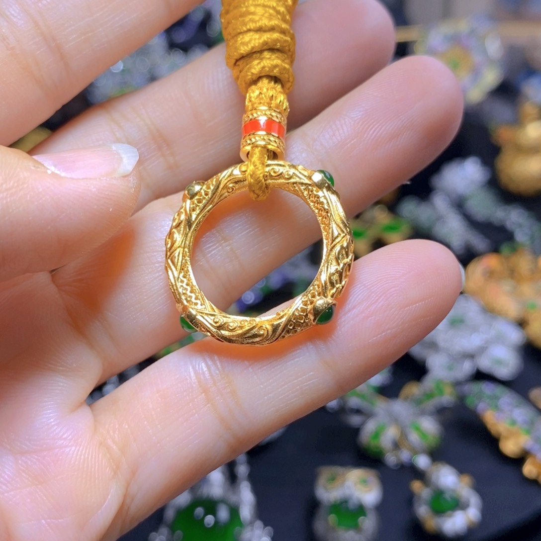 翡翠耳钉银S925镶嵌天然翡翠