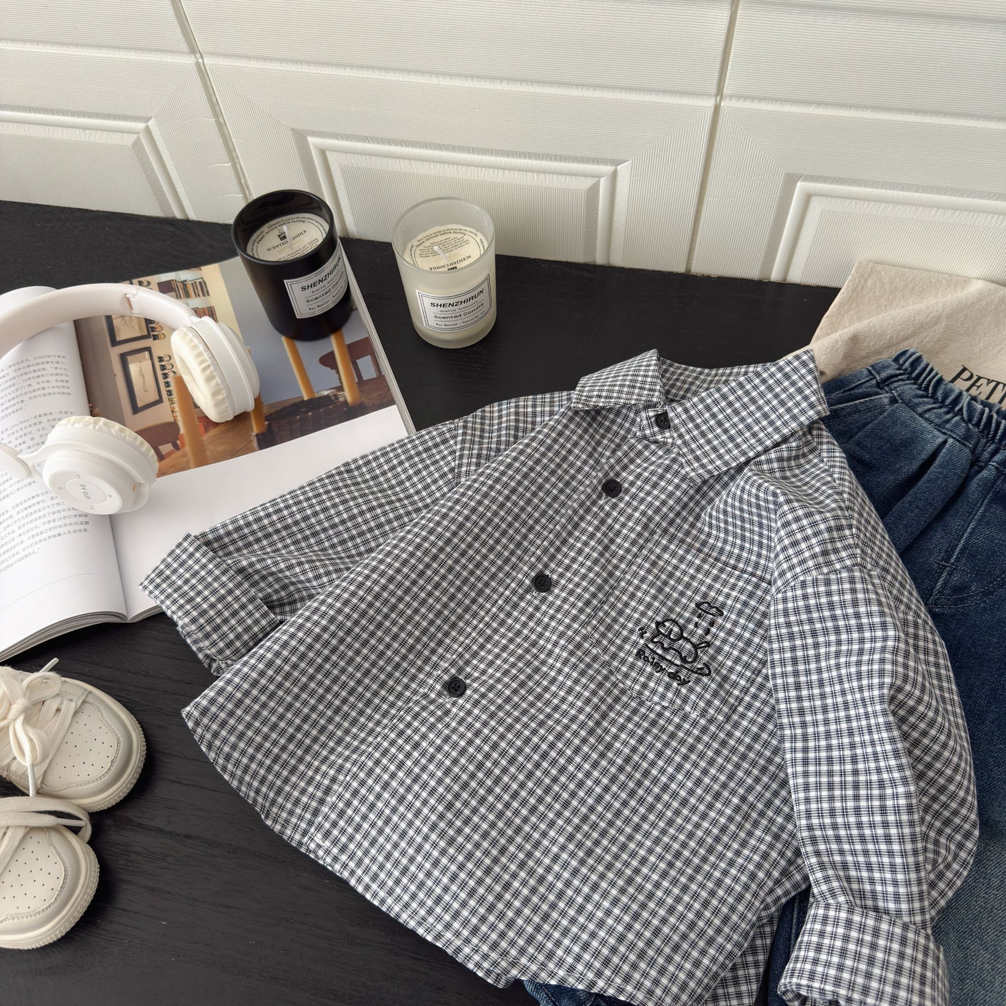 男童长袖春秋2025立领格子翻领尖领衬衫韩版上衣小童多巴胺穿搭