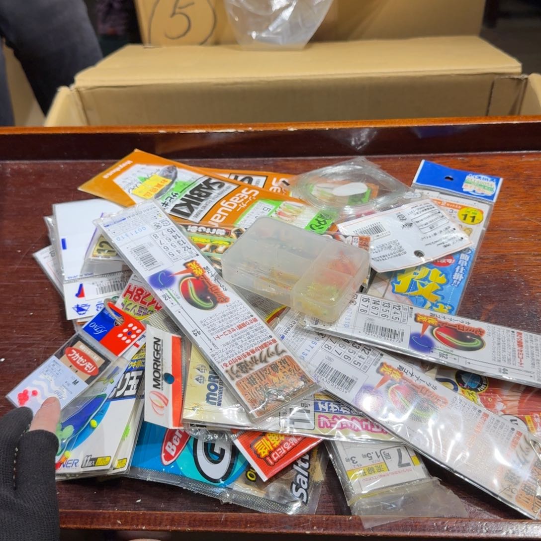 南****猫8新中古物品，谨慎下单，不保好坏394
