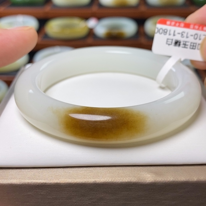 和田玉（糖玉）手镯未镶嵌
