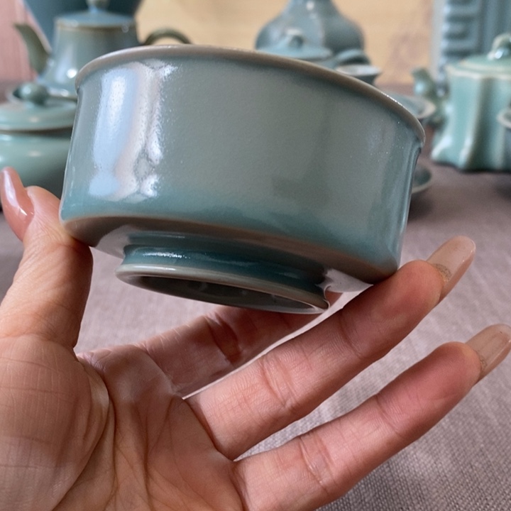 瓷片唇口杯一一一一一一一