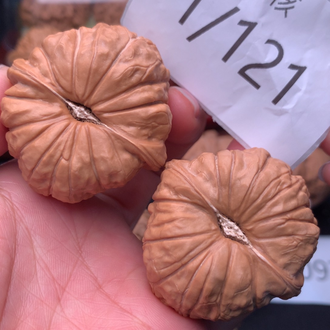 文玩核桃把件45尺寸大肚南瓜