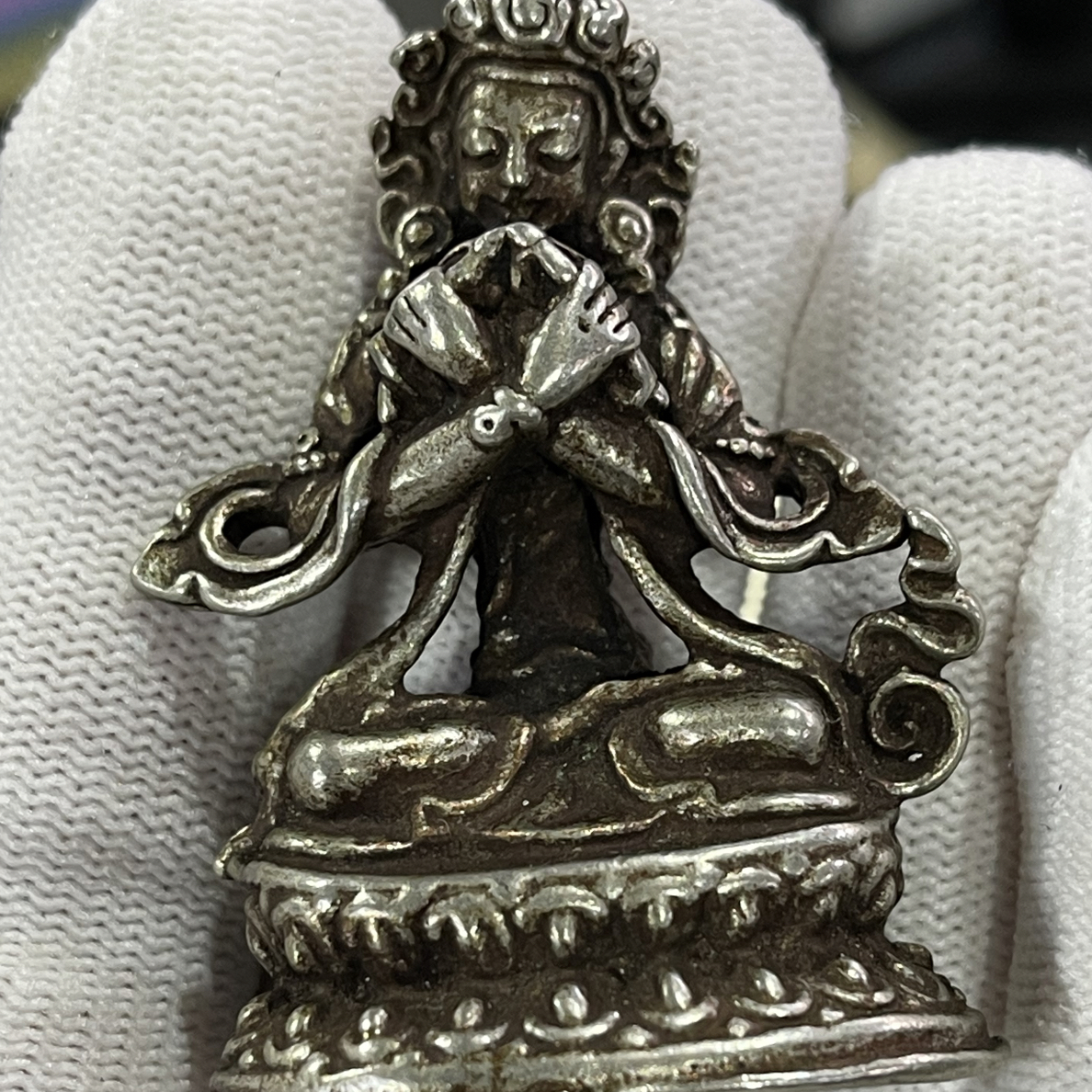 藏传白铜小佛像牧区