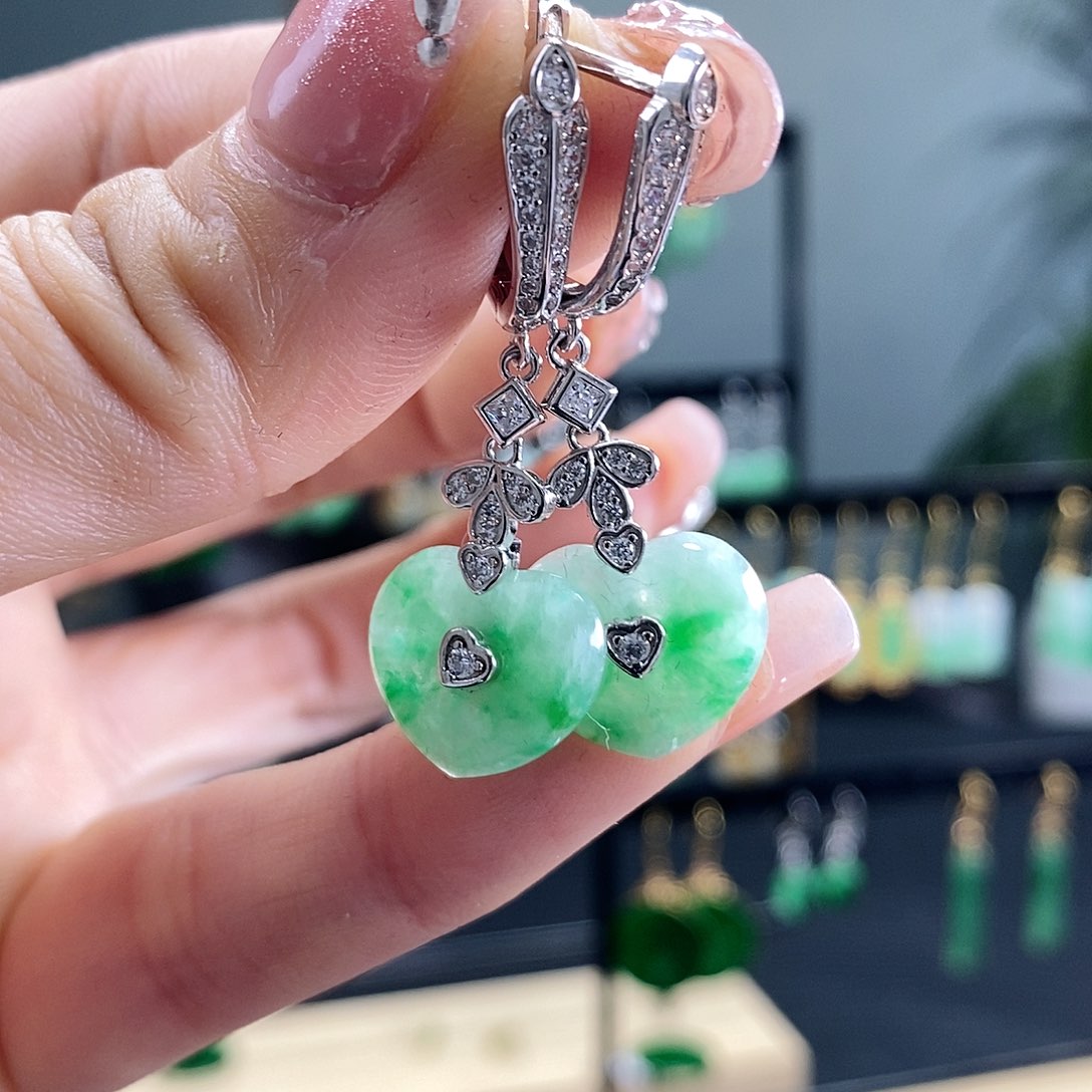 翡翠耳饰银S925镶嵌翡翠