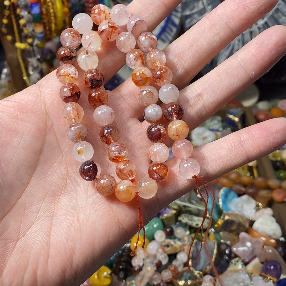 还****石英质玉未镶嵌，红胶花10mm，