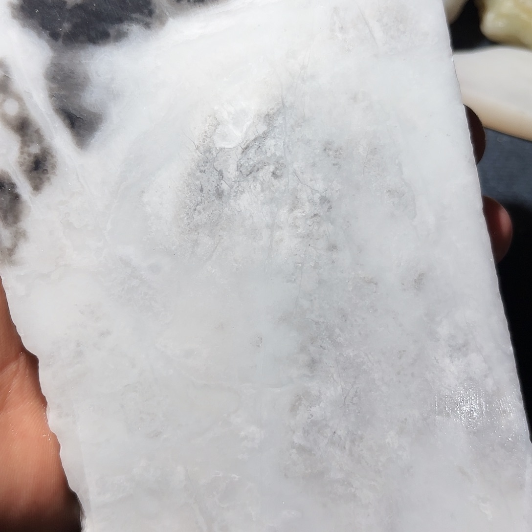 和田玉未镶嵌珠宝奇石