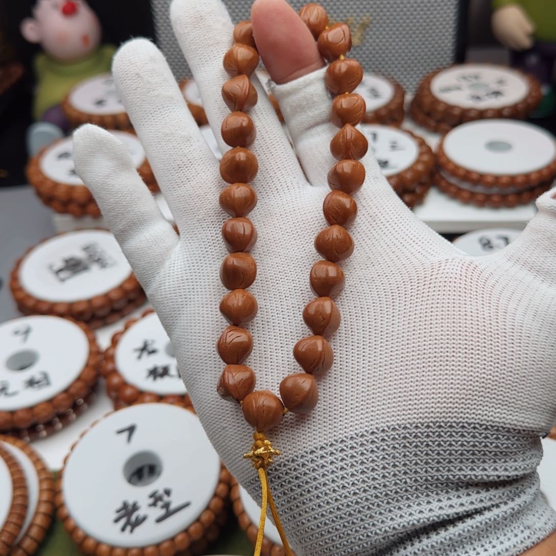 桃核吊坠桃核手串