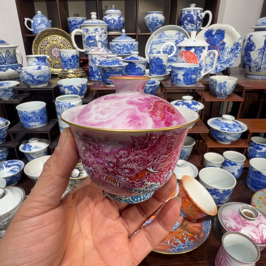 宝石红海水龙盖碗