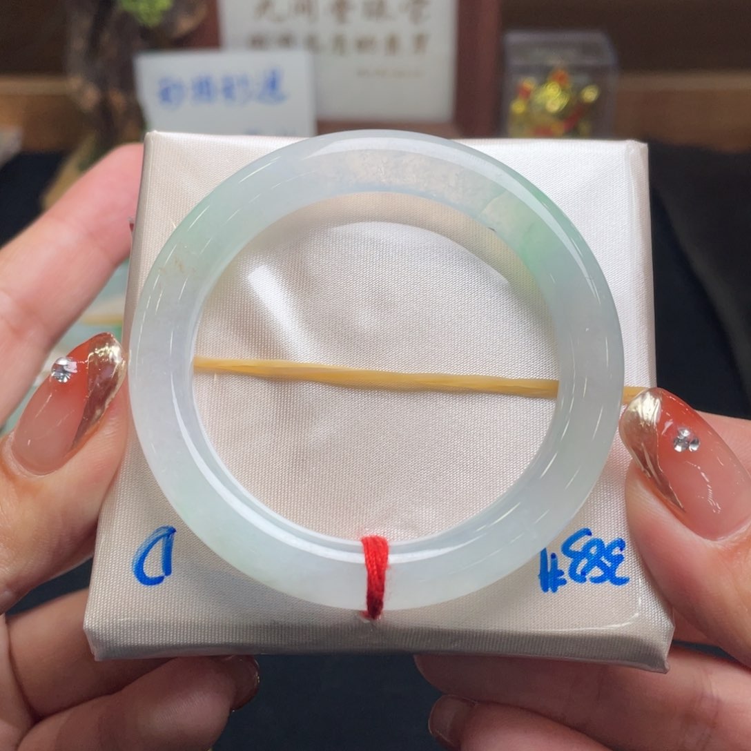 翡翠手镯未镶嵌翡翠50.6圆条