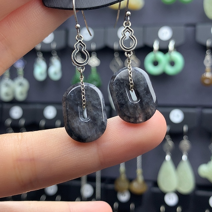 翡翠耳饰银S925镶嵌5555