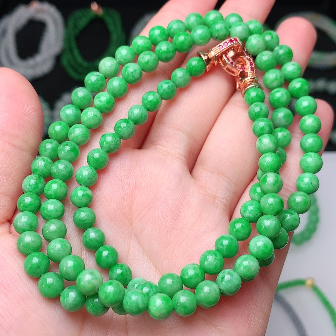 翡翠手链未镶嵌翡翠