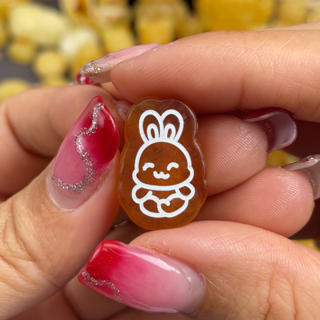 琥珀裸石未镶嵌蜜蜡