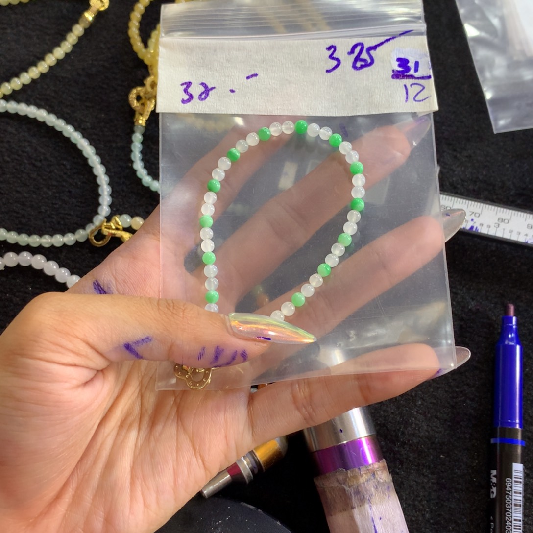 定制翡翠未镶嵌天然缅甸翡翠