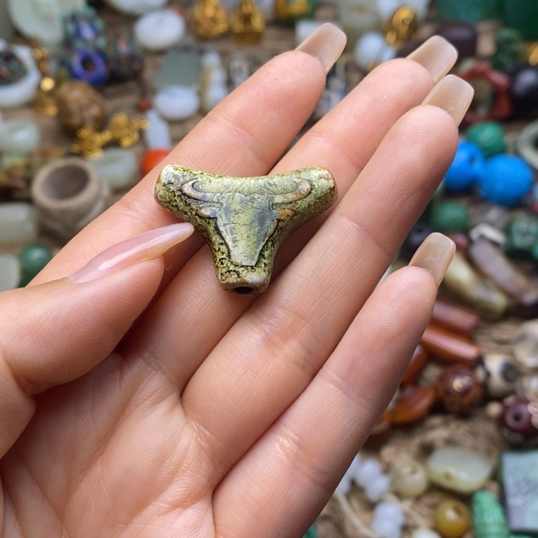 未镶嵌颈饰玛瑙/玉髓