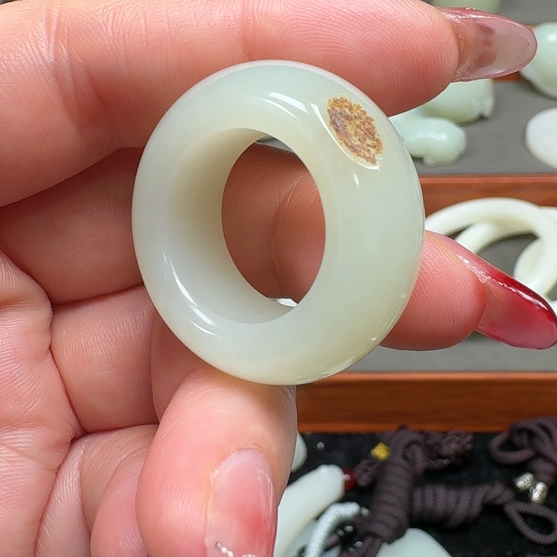 小***人玉戒指玉佩项链玉佩