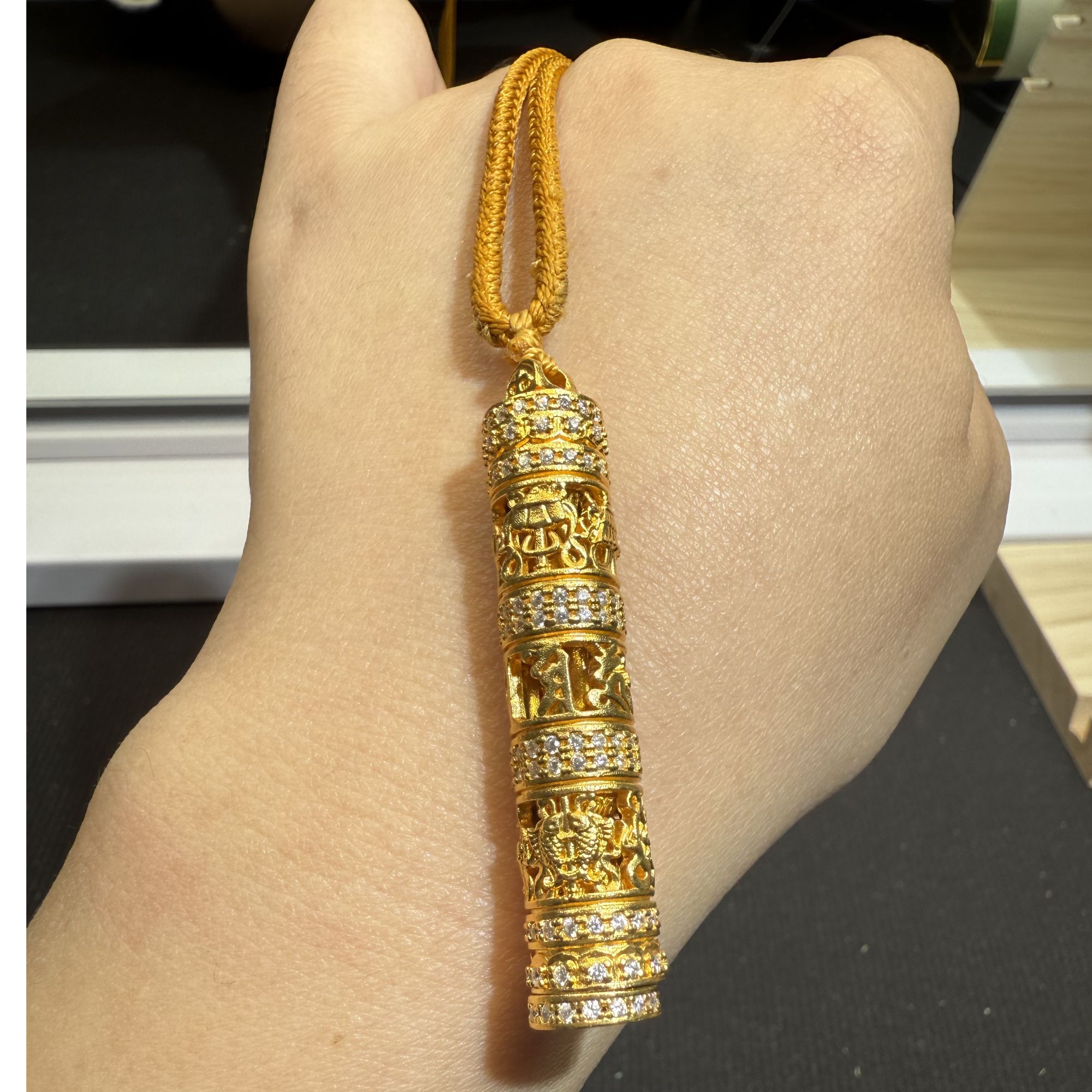 吊坠925银合成锆石 足银吊咀 圆柱千手观音守护神 经典 霸气 满钻