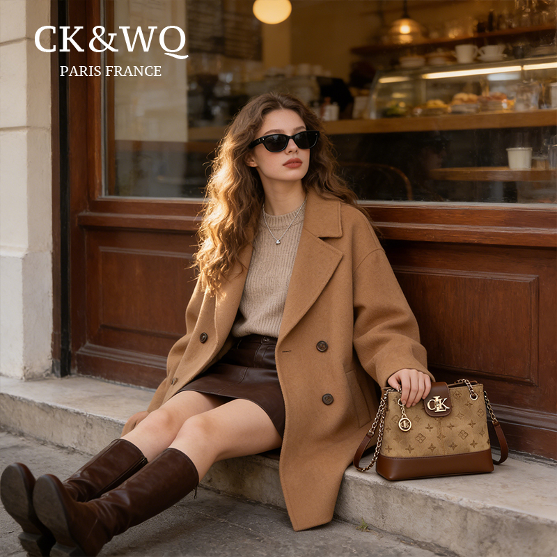 CK&WQ包包女款爆款2025秋冬新款 时尚刺绣百搭单肩斜挎腋下女包