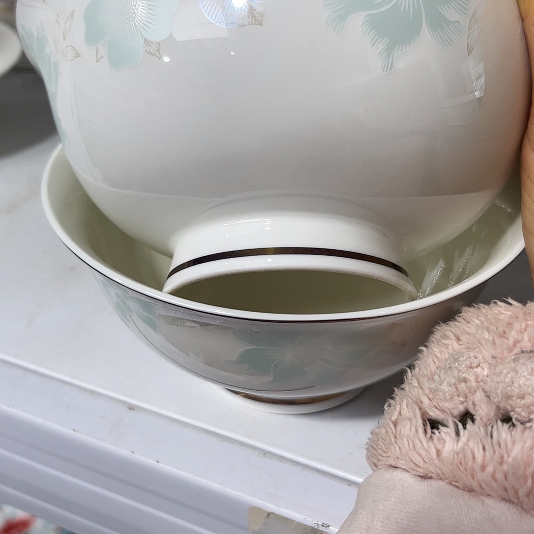 瓷片六寸面碗二个微瑕