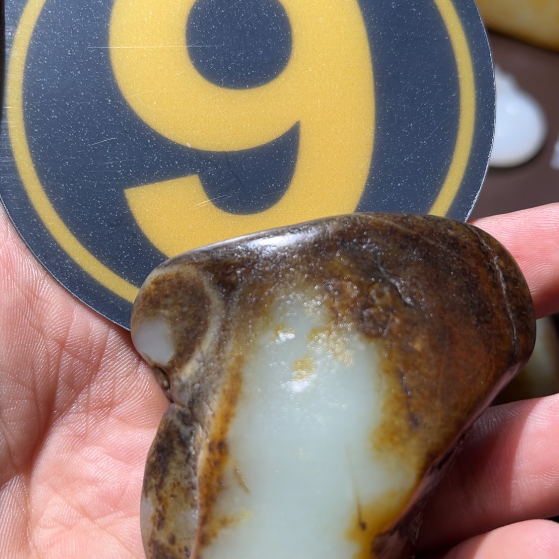 定制和田玉和田玉籽料108.7克