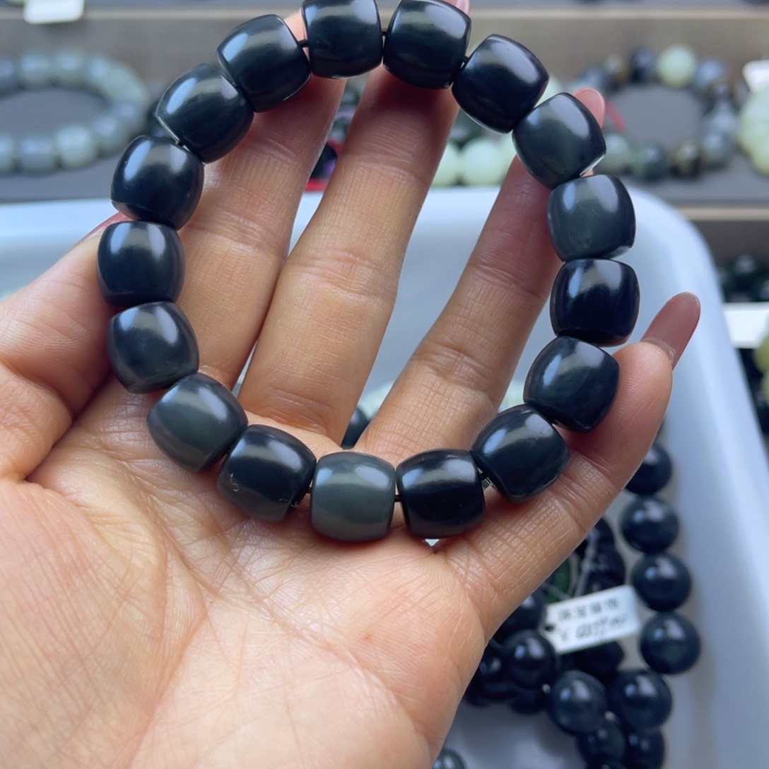 和田玉手链未镶嵌