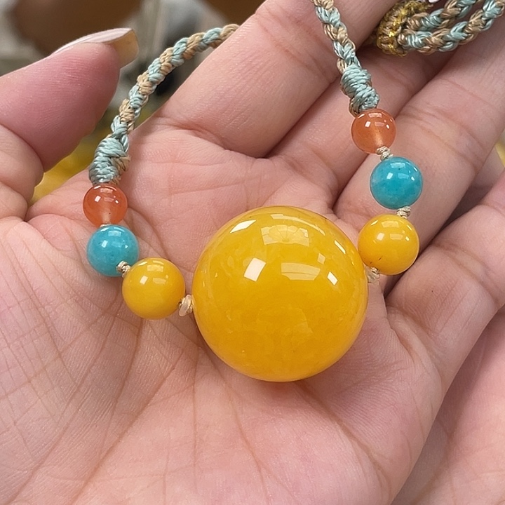 琥珀未镶嵌珠宝奇石h68