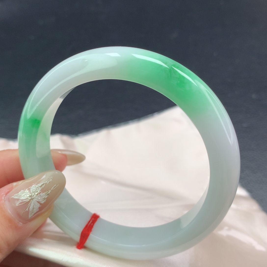 翡翠手镯未镶嵌(28号)