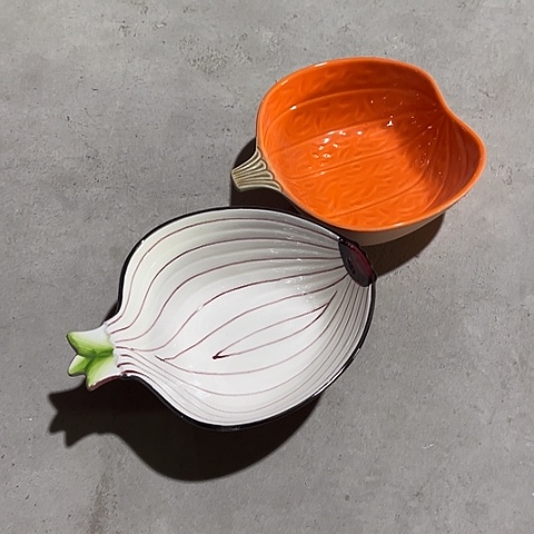 微瑕，不能明火，口径18高度6大号南瓜，洋葱