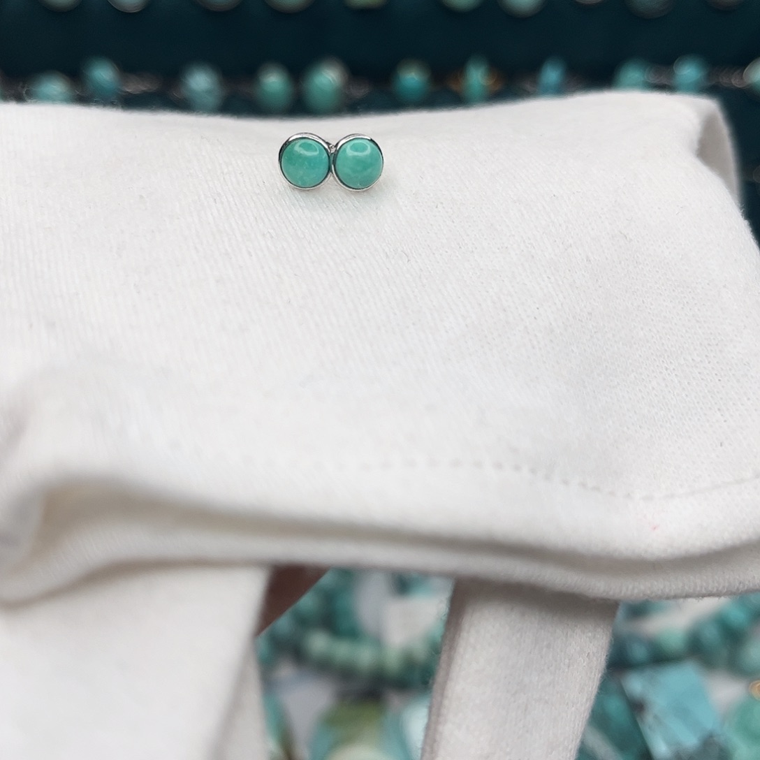 绿松石绿松石未镶嵌