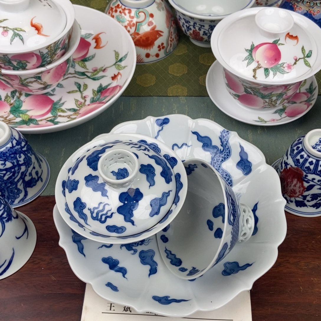 陶瓷的设计师是什么时候