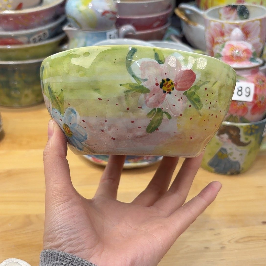 瓷片兔兔好可爱啊我