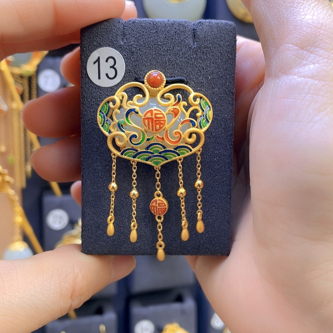 和田玉颈饰银S925镀金镶嵌