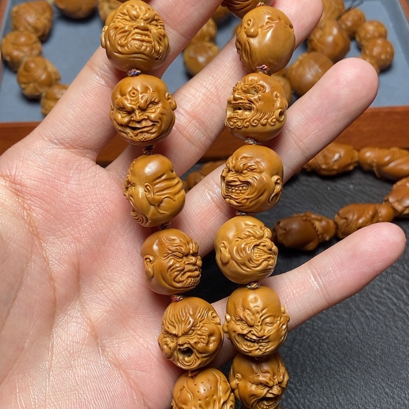 【闪购商品】橄榄核吊坠橄榄核