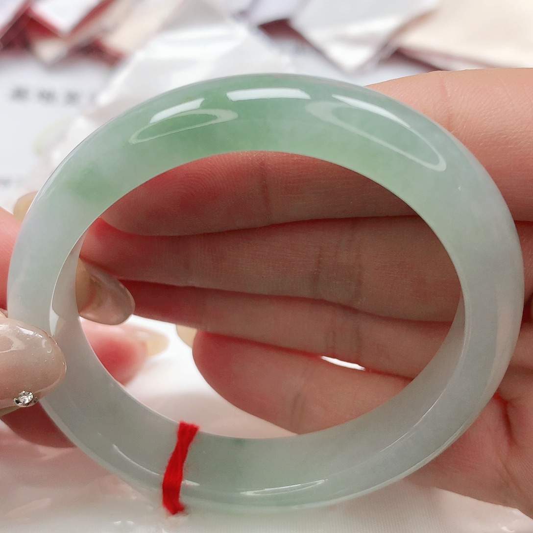 【闪购商品】翡翠手镯未镶嵌缅甸天然A货翡翠