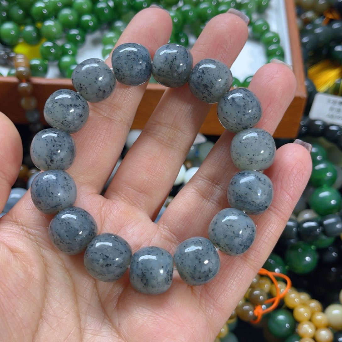 未镶嵌手链和田玉