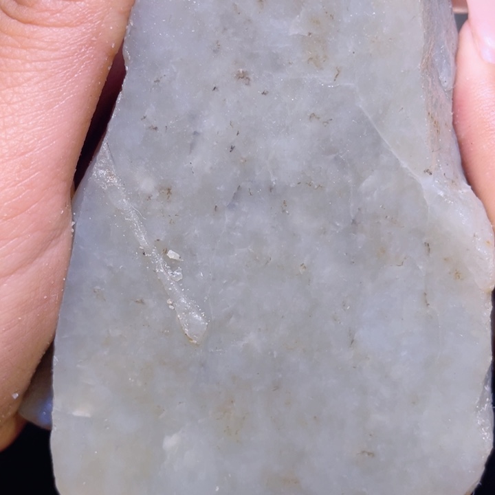 和田玉未镶嵌珠宝半成品