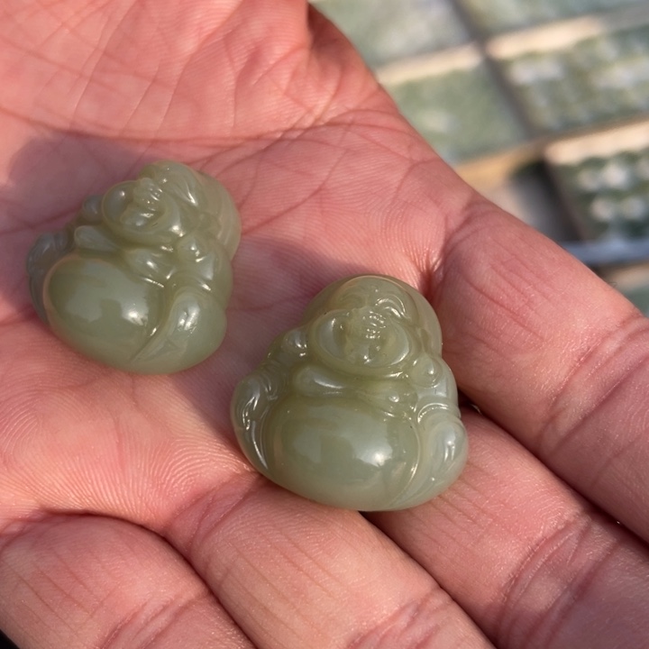 和田玉未镶嵌颈饰多样性发货，发其一