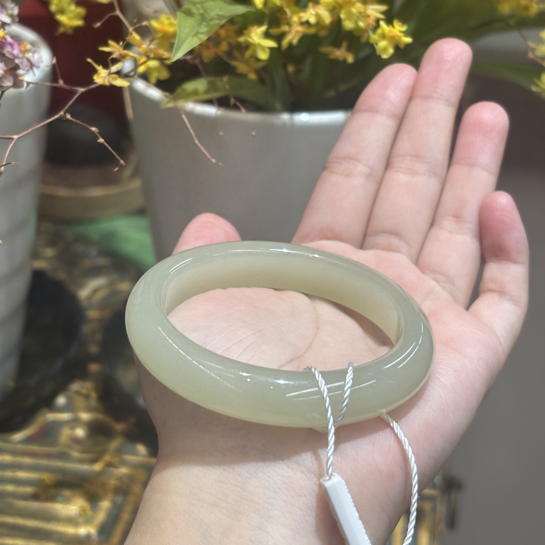 121818wm和田玉青海料晴水手镯圈口约53.2克重约45g