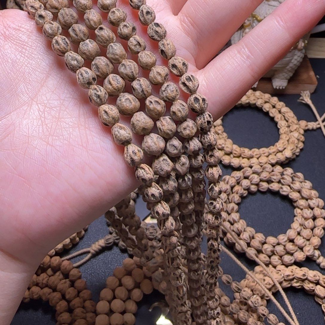 潘***铺吊坠柏香籽/百香籽