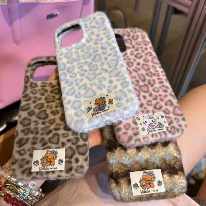 猫咪豹纹毛毡壳适用于iPhone17promax手机壳16少女心15个性14甜酷